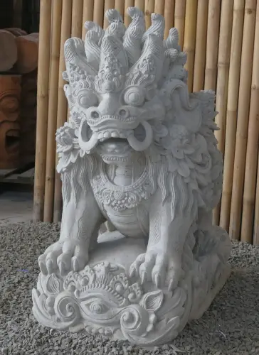 Product image of the product “Balinese Singa carving about 95cm height, 80cm width, 45cm length. Made of taro sand ”